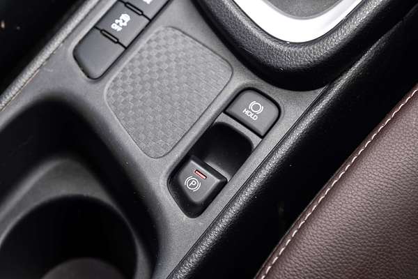 2022 Toyota Yaris Cross Urban MXPB10R