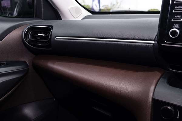 2022 Toyota Yaris Cross Urban MXPB10R