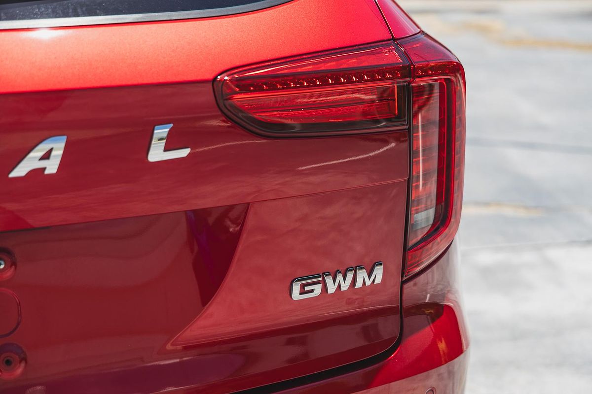 2022 GWM Jolion Ultra Hybrid A01