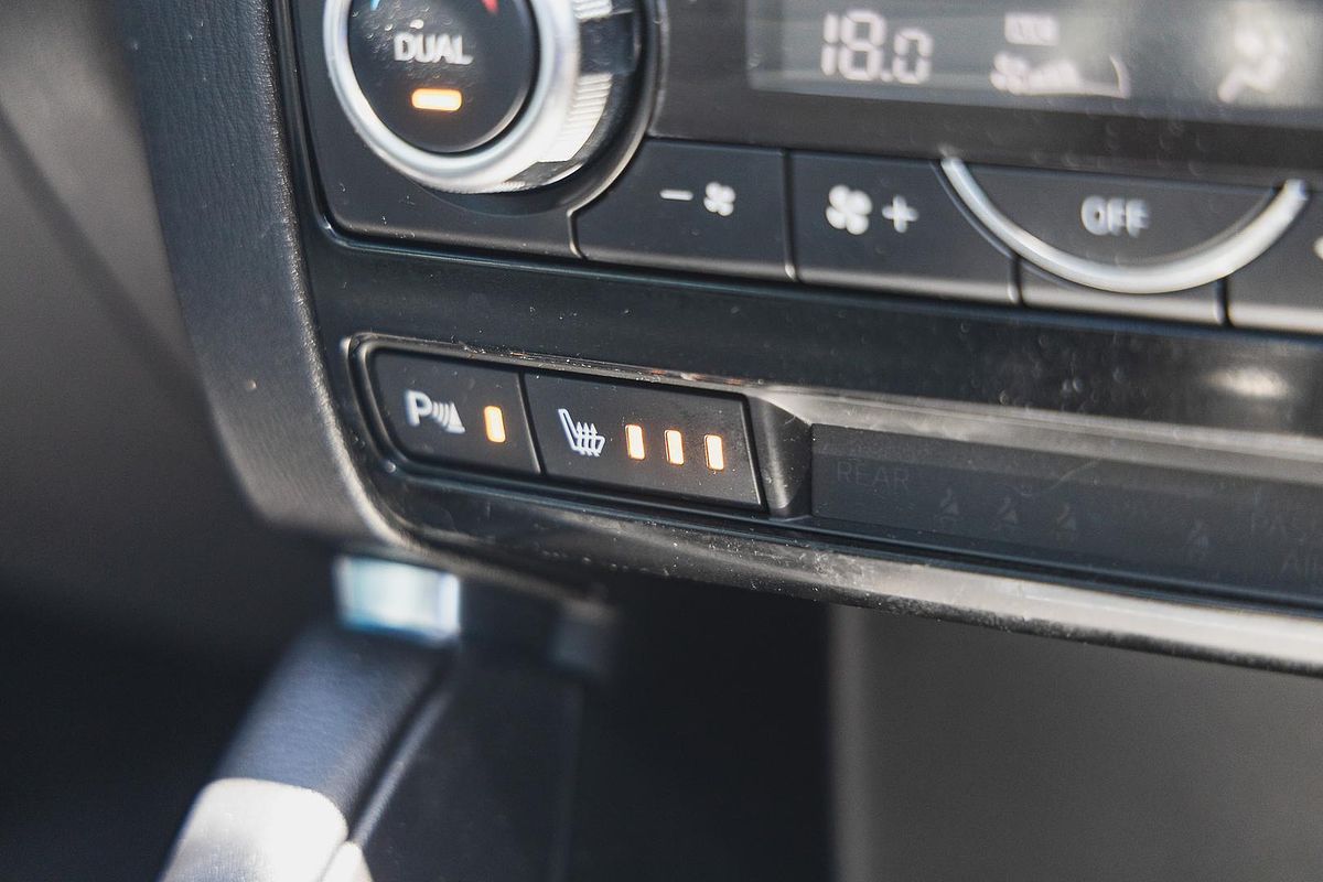 2015 Mazda CX-5 Grand Touring KE Series 2