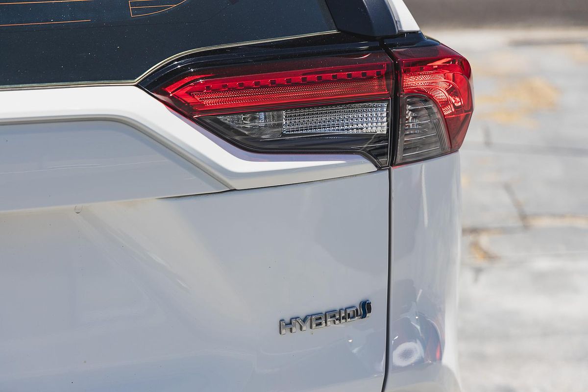 2021 Toyota RAV4 GX AXAH52R