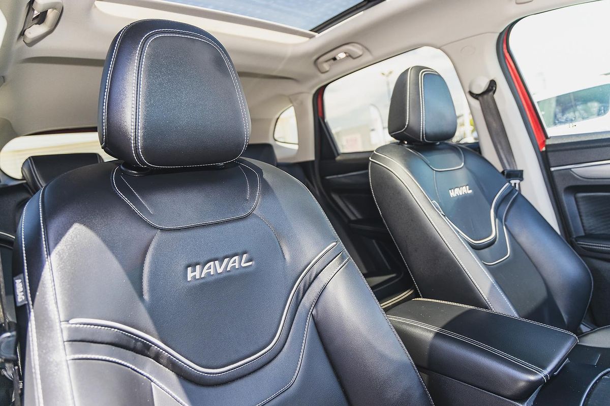 2022 GWM Jolion Ultra Hybrid A01