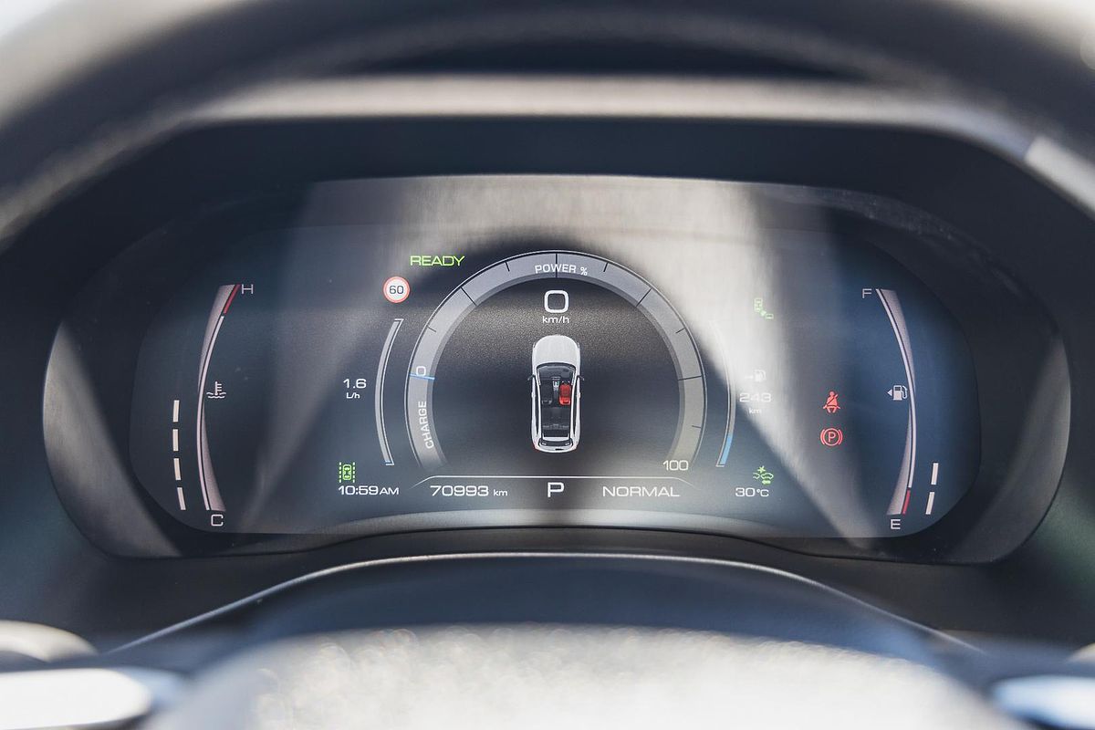 2022 GWM Jolion Ultra Hybrid A01