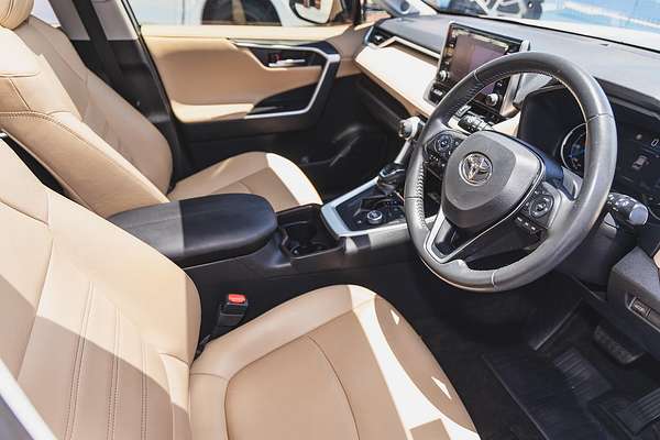 2021 Toyota RAV4 Cruiser AXAH52R