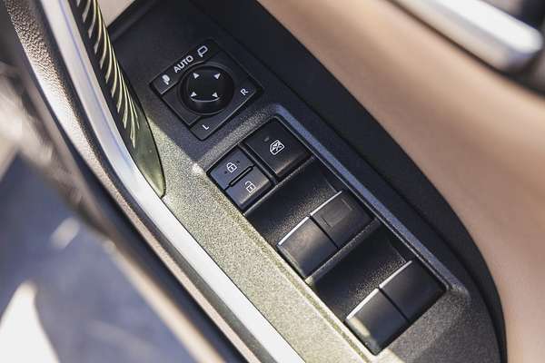 2021 Toyota RAV4 Cruiser AXAH52R