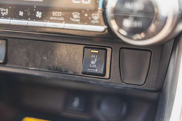 2021 Toyota RAV4 Cruiser AXAH52R