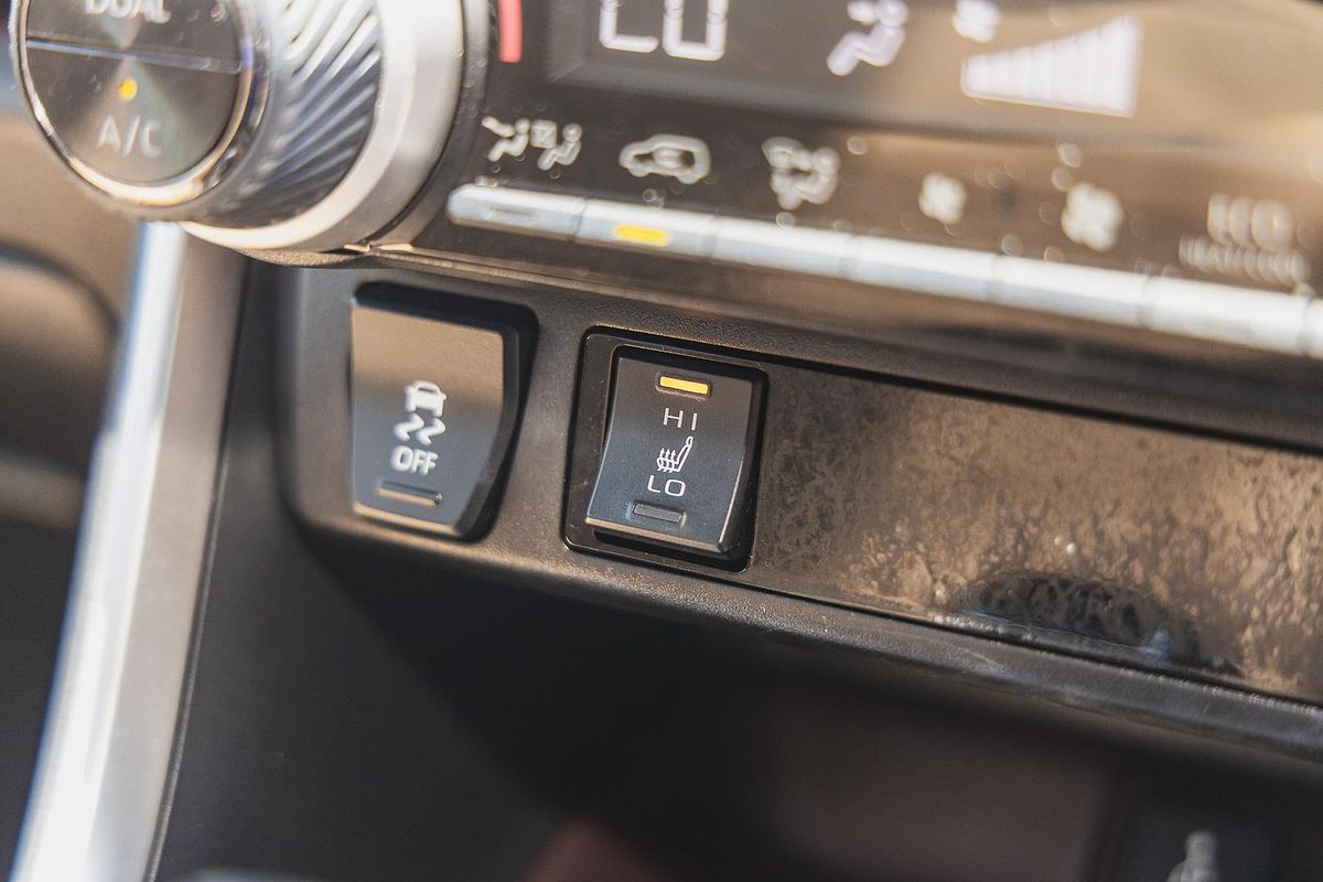 2021 Toyota RAV4 Cruiser AXAH52R