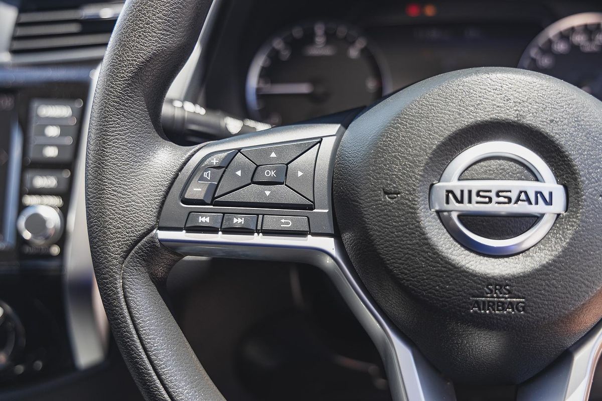2023 Nissan Navara SL D23 Rear Wheel Drive