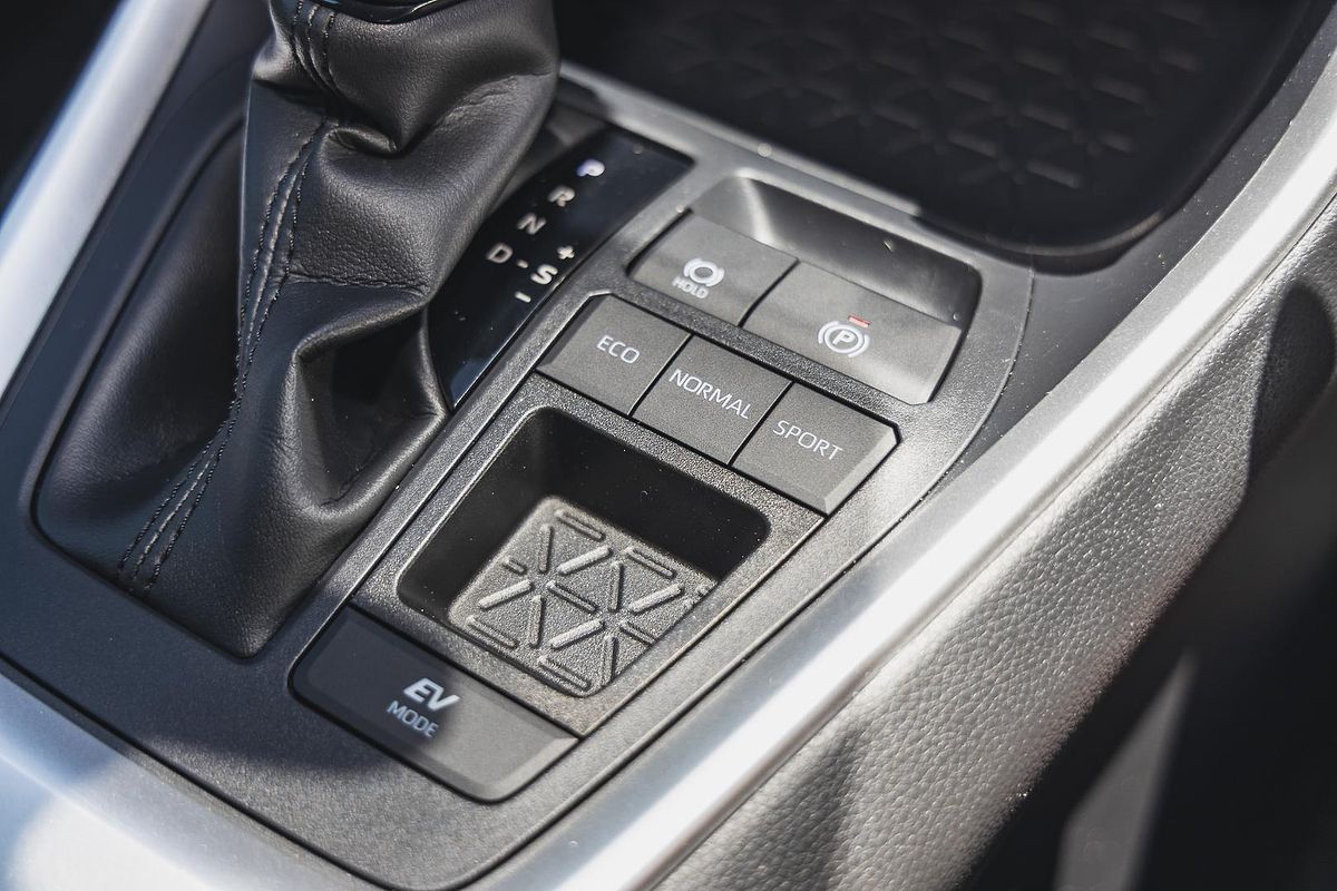 2021 Toyota RAV4 GX AXAH52R