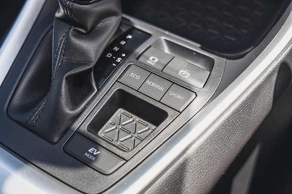 2021 Toyota RAV4 GX AXAH52R