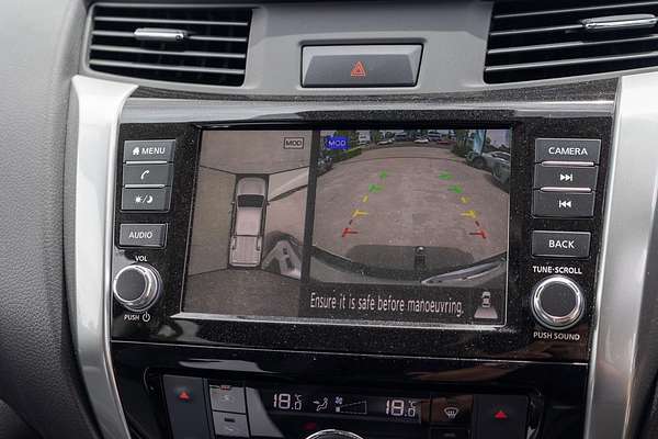 2025 Nissan Navara ST-X D23 4X4