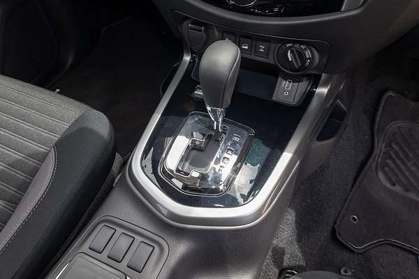 2025 Nissan Navara ST-X D23 4X4