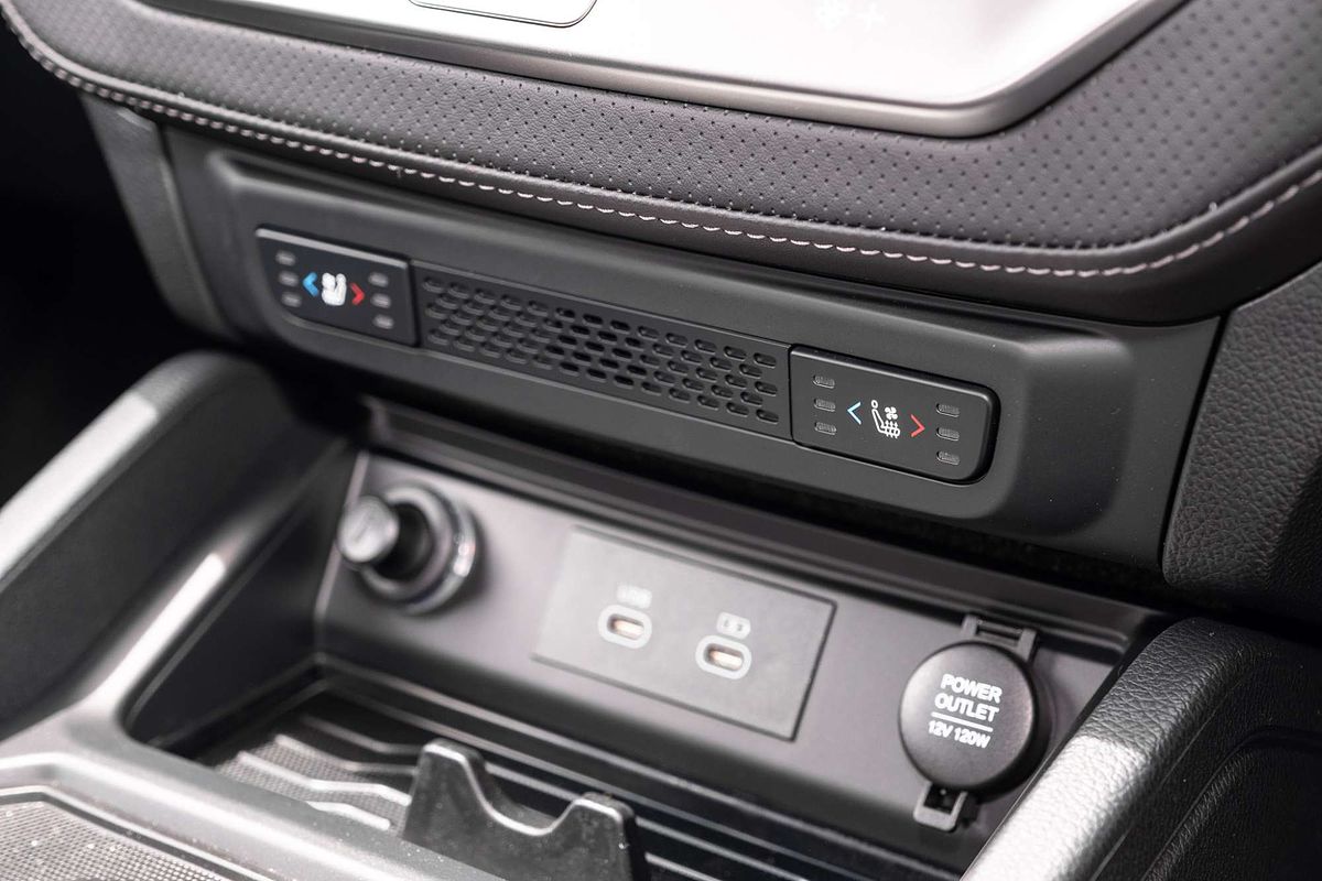 2025 KGM MUSSO ADVANCE Q270 MY26