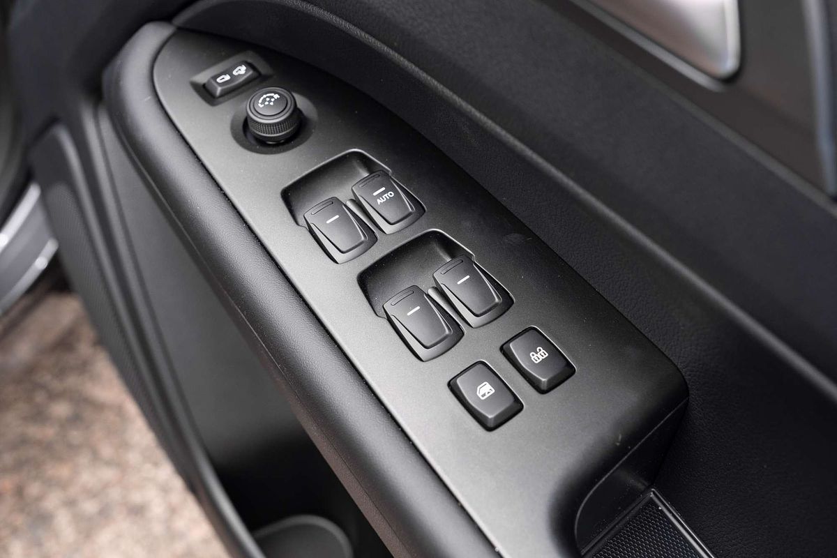 2025 KGM MUSSO XLV ADVANCE Q270 MY26