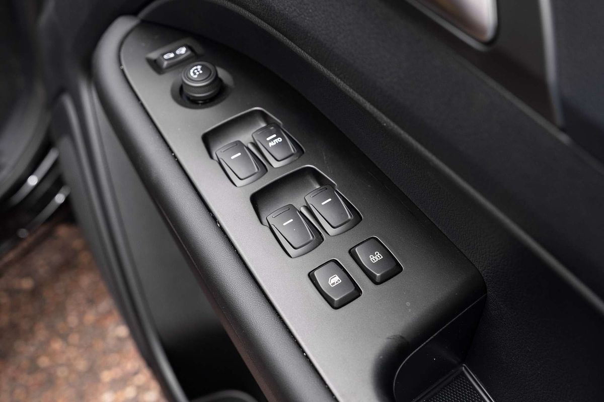 2025 KGM MUSSO XLV ULTIMATE Q270 MY26