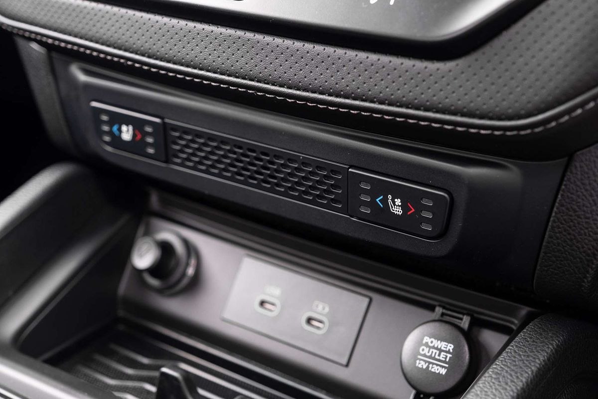 2025 KGM MUSSO XLV ULTIMATE Q270 MY26