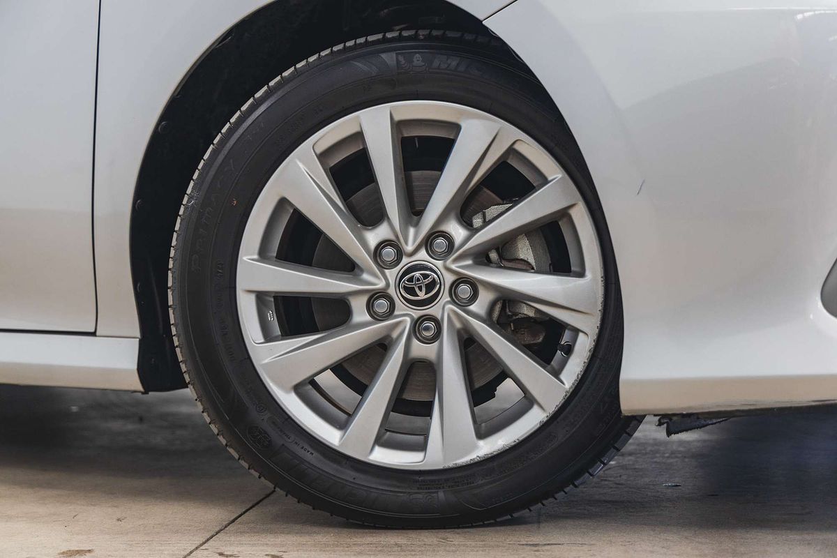 2024 Toyota Camry Ascent AXVH70R