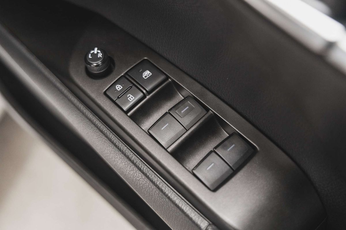 2024 Toyota Camry Ascent AXVH70R