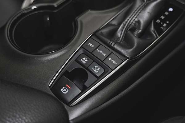 2024 Toyota Camry Ascent AXVH70R