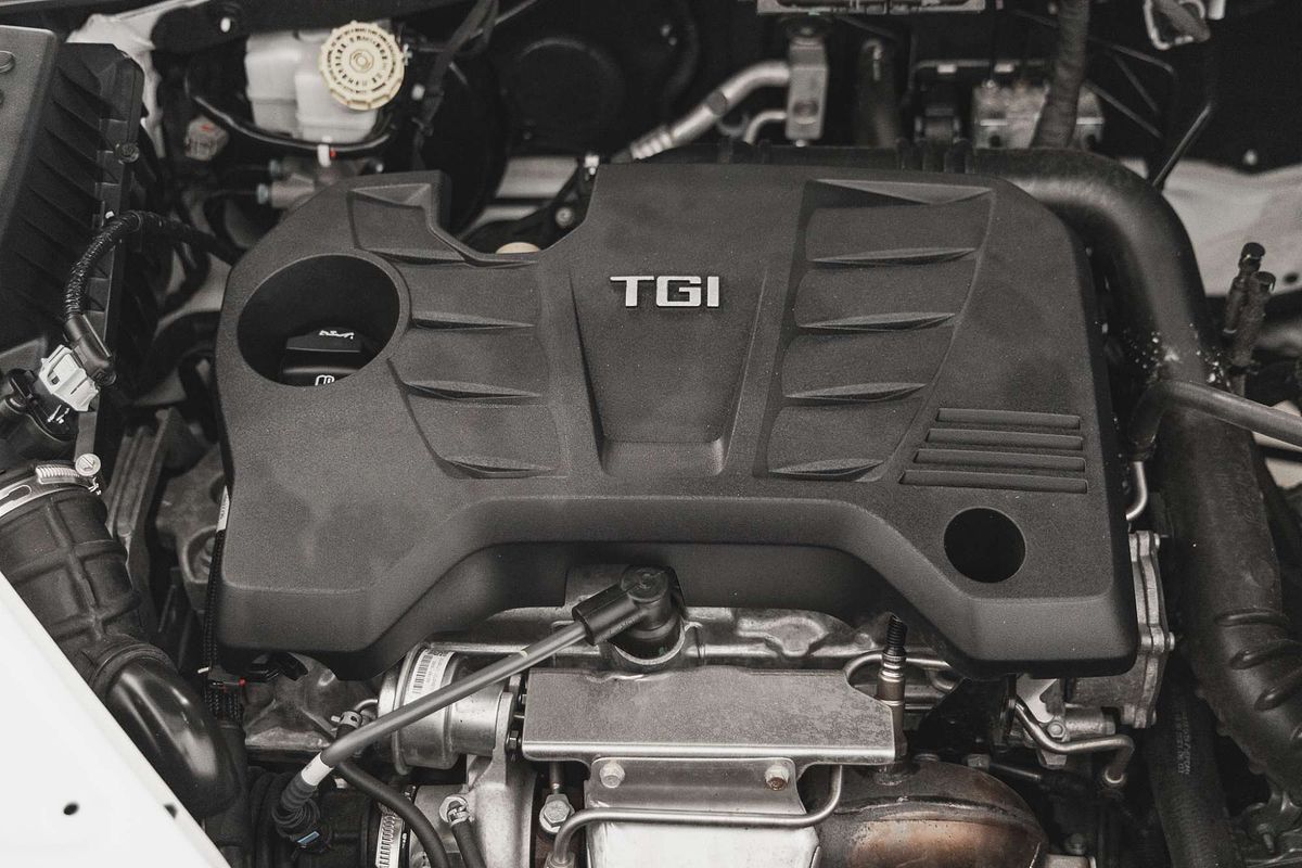 2021 MG HS Core SAS23