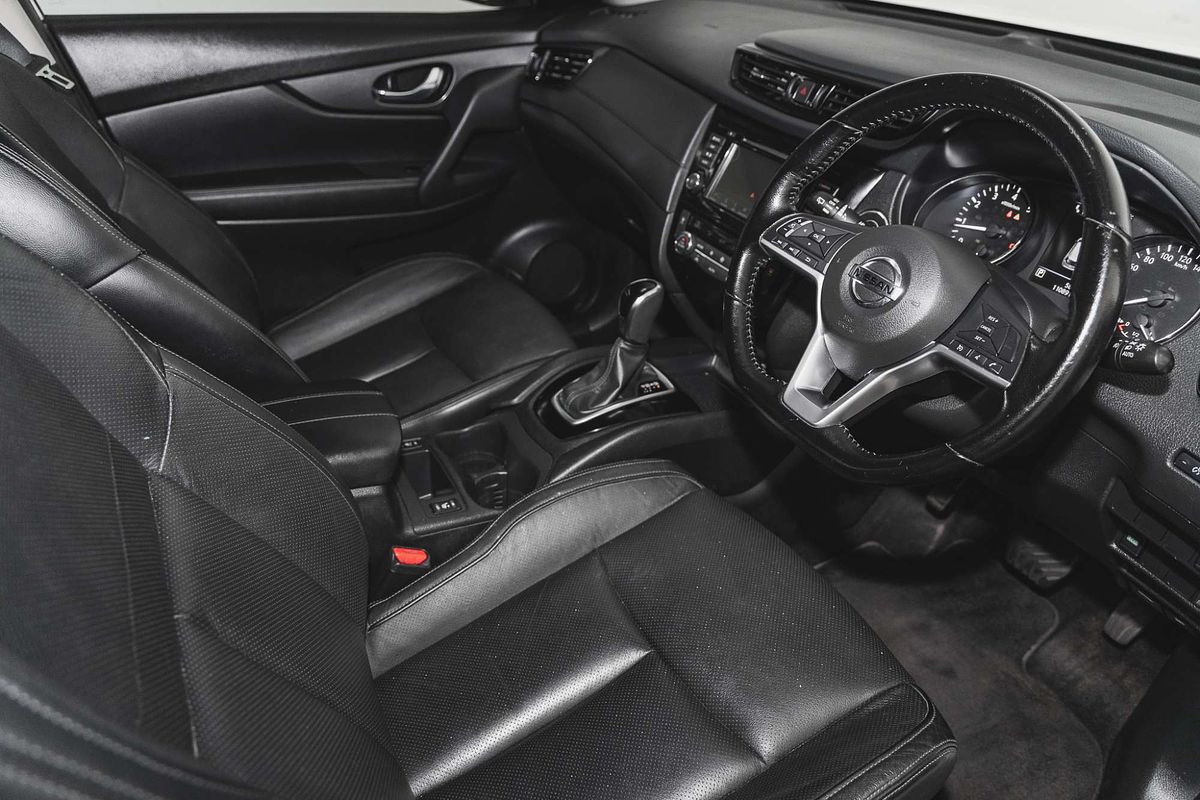 2021 Nissan X-TRAIL ST-L T32