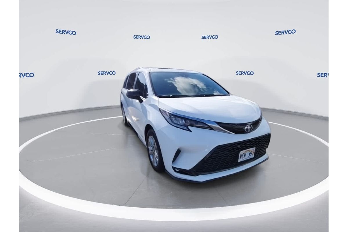 2021 Toyota SIENNA XSE