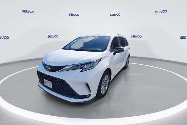 2021 Toyota SIENNA XSE