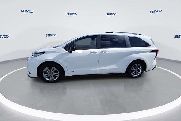 2021 Toyota SIENNA XSE