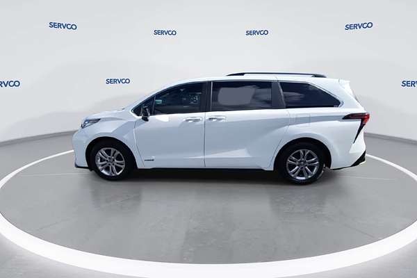 2021 Toyota SIENNA XSE