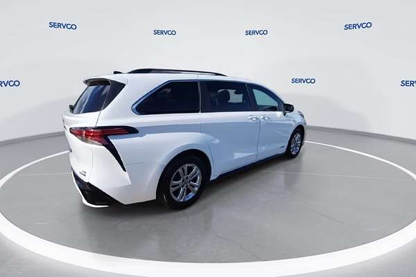 2021 Toyota SIENNA XSE