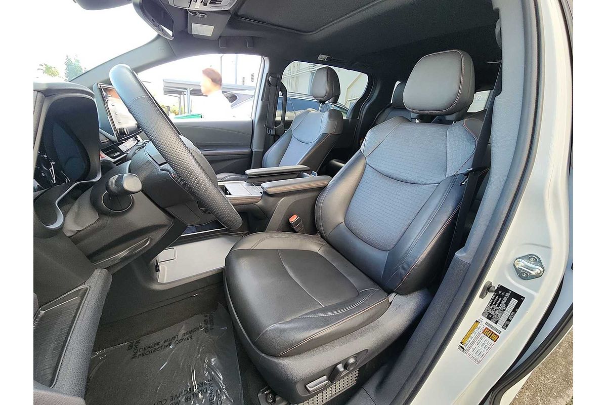 2021 Toyota SIENNA XSE