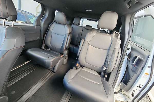 2021 Toyota SIENNA XSE