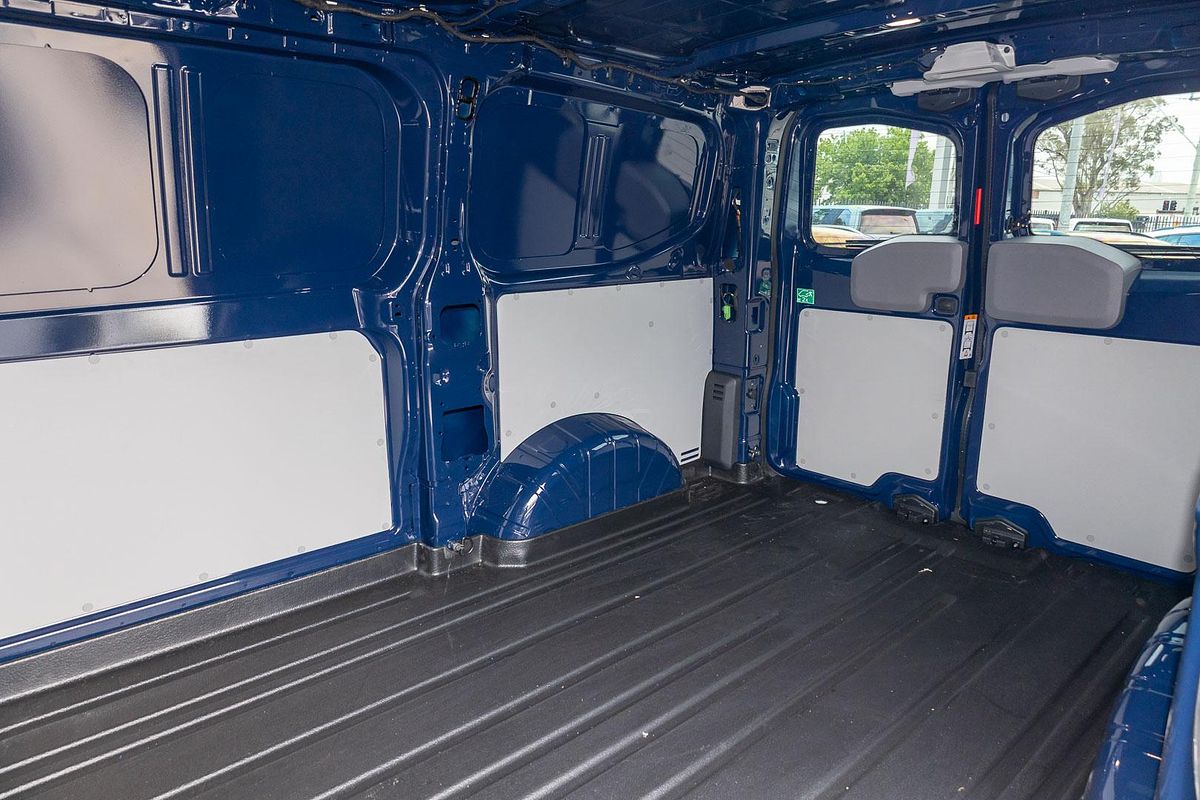 2025 Volkswagen Transporter TDI 125kW NSN SWB Low Roof