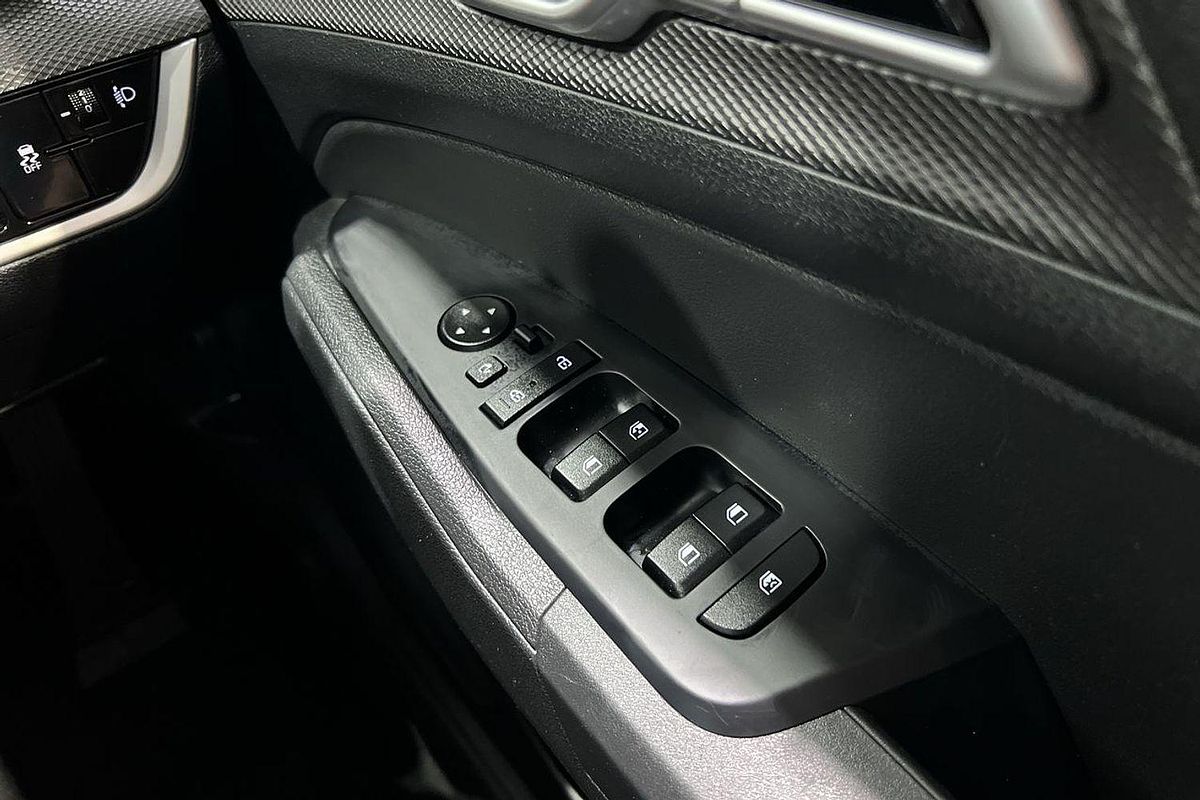 2023 Kia Sportage S NQ5