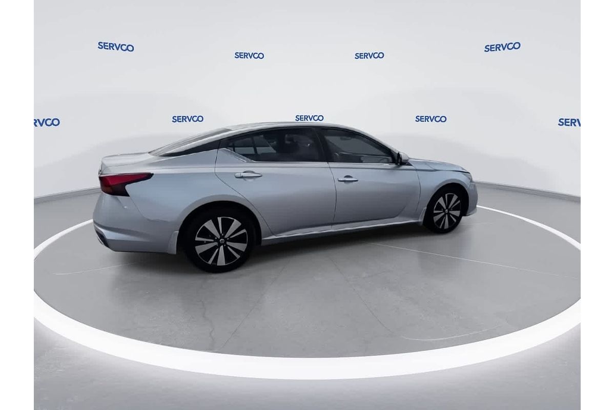 2021 Nissan Altima 2.5 SV