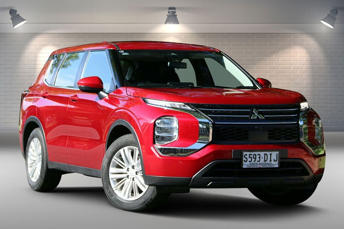 2022 Mitsubishi Outlander ES ZM