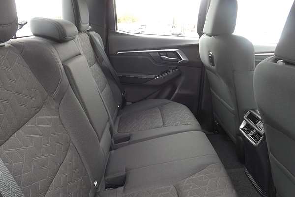 2025 Isuzu D-MAX LS-U 4X4