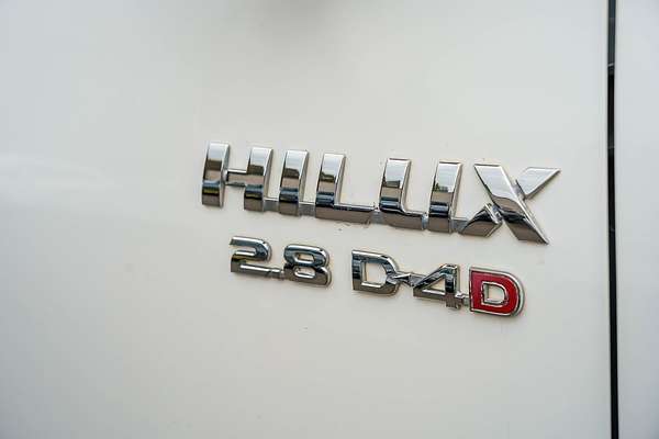 2017 Toyota Hilux SR GUN126R 4X4