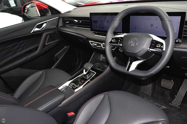 2025 MG HS Essence AS33