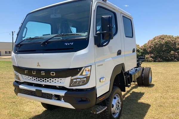 2025 Fuso Canter 4x4