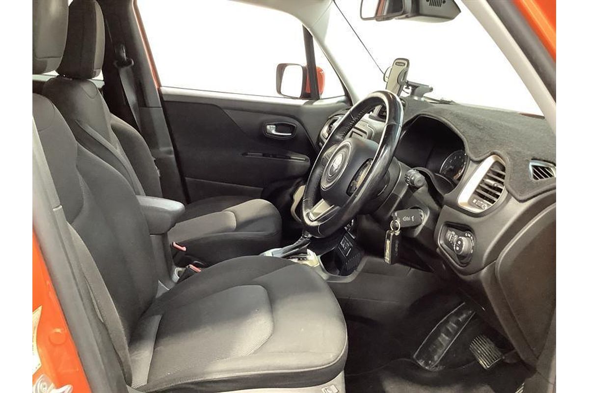 2019 Jeep Renegade LONGITUDE BU MY17