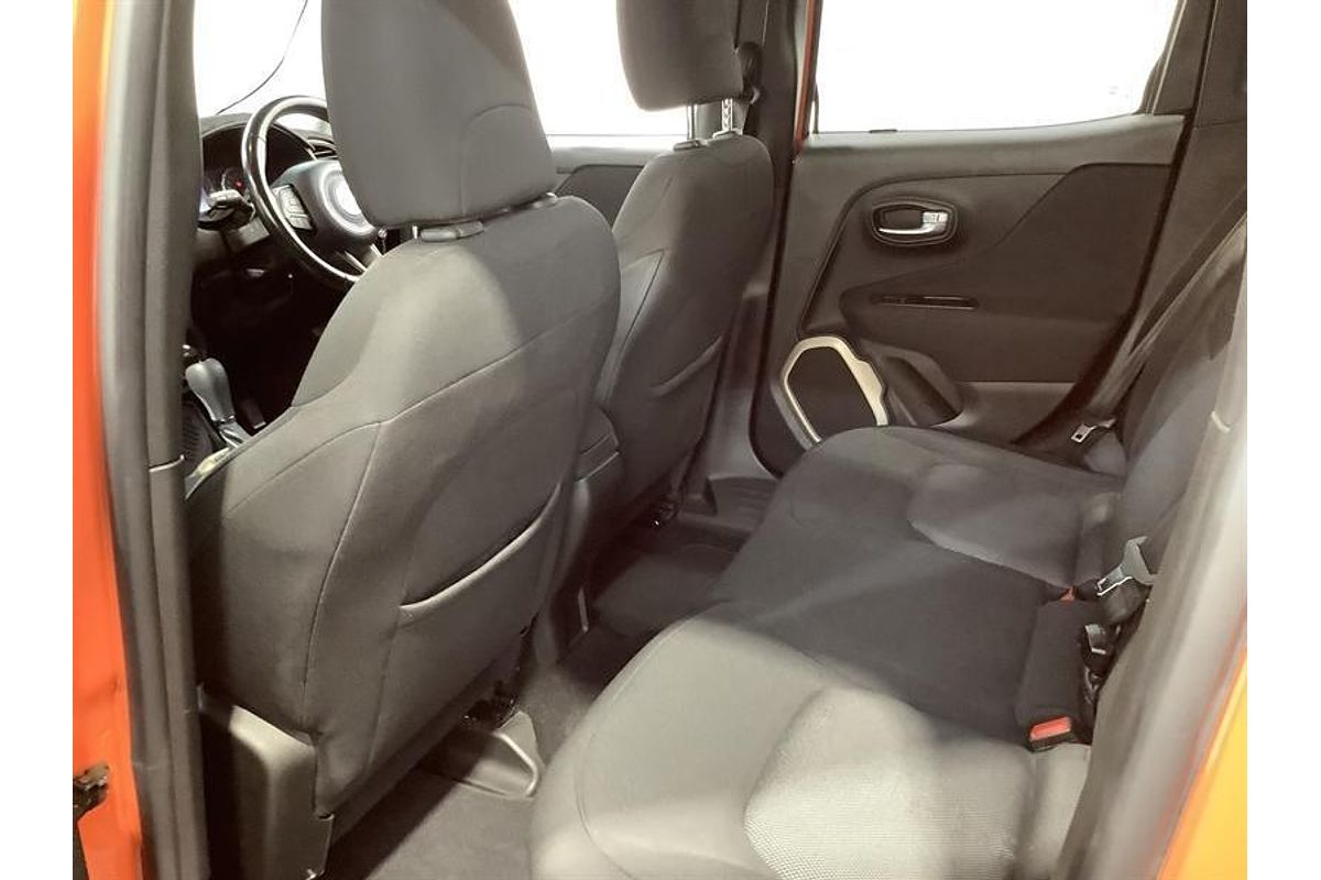 2019 Jeep Renegade LONGITUDE BU MY17