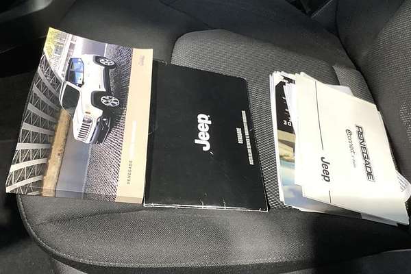 2019 Jeep Renegade LONGITUDE BU MY17