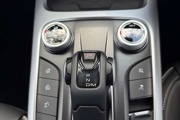 2025 GWM Tank 300 Ultra P01