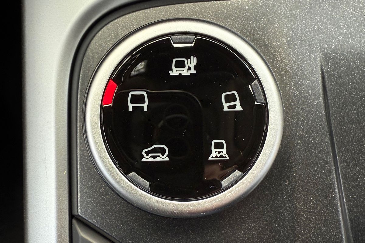 2025 GWM Tank 300 Ultra P01