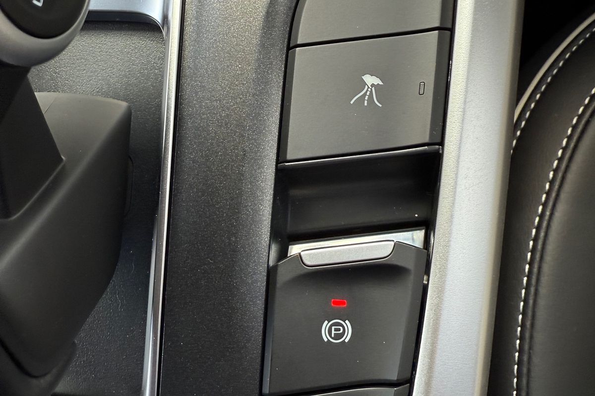 2025 GWM Tank 300 Ultra P01