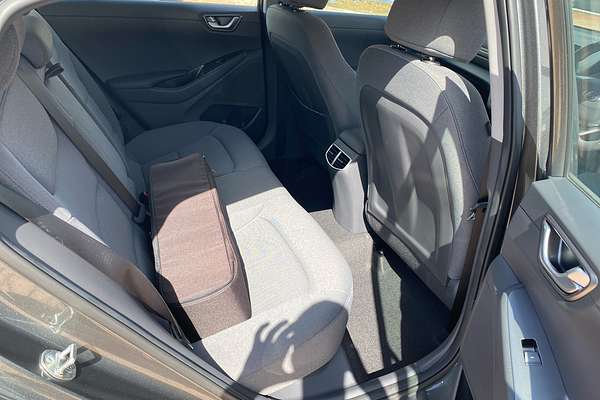 2022 Hyundai IONIQ Electric Elite AE.V4