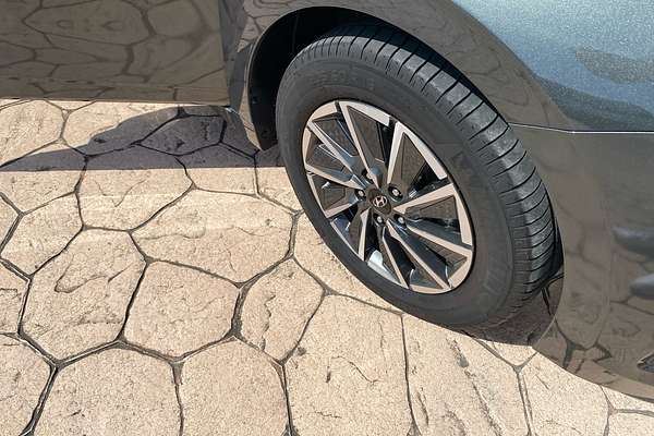 2022 Hyundai IONIQ Electric Elite AE.V4