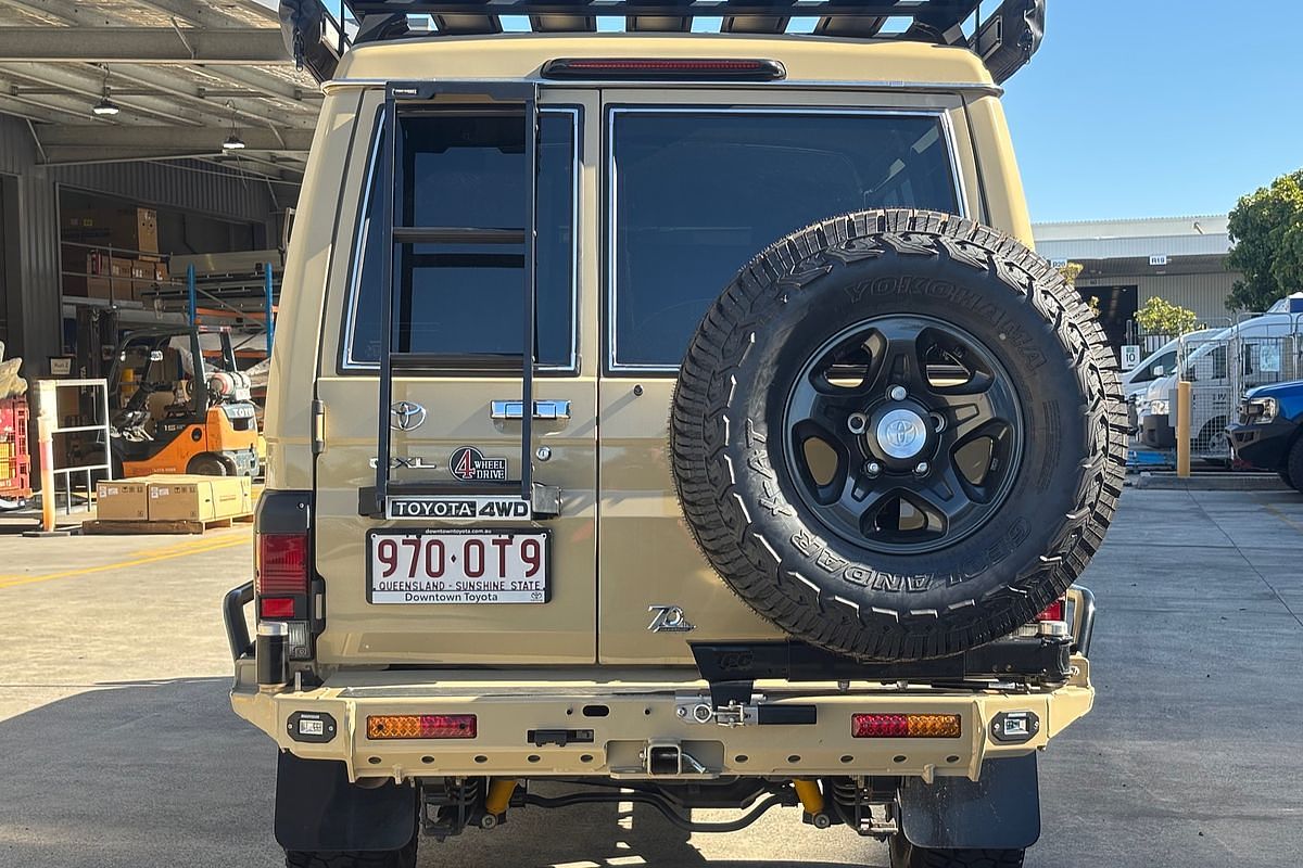 2023 Toyota Landcruiser GXL Troopcarrier VDJ78R