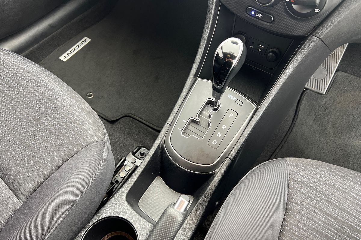 2018 Hyundai Accent Sport RB6